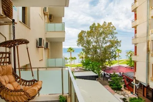 Stefanos Lungomare Apartment Vlore