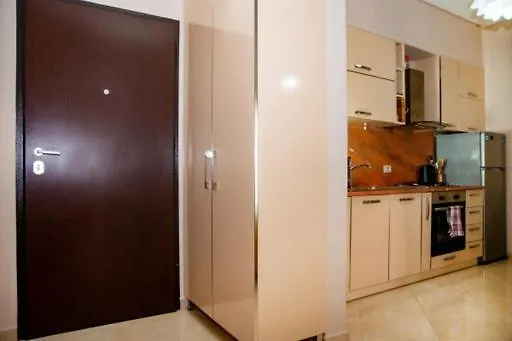 Stefanos Lungomare Apartment Vlore